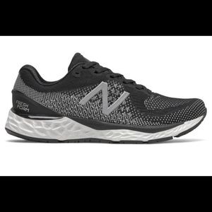 New Balance Women's Fresh Foam 880v10, Style: W880K10